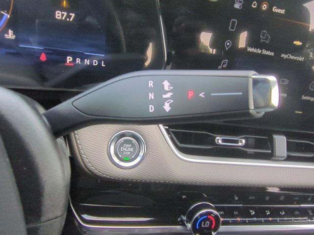 new 2026 Chevrolet Equinox car, priced at $32,999