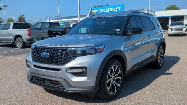 used 2022 Ford Explorer car, priced at $31,388