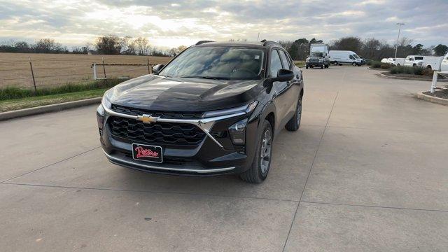 new 2025 Chevrolet Trax car, priced at $23,948