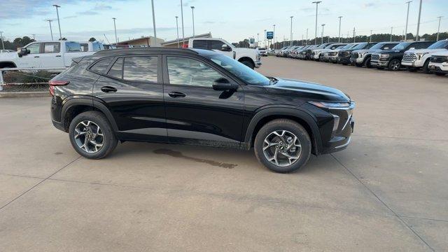 new 2025 Chevrolet Trax car, priced at $23,948