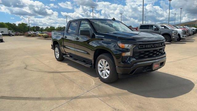 new 2025 Chevrolet Silverado 1500 car, priced at $42,995