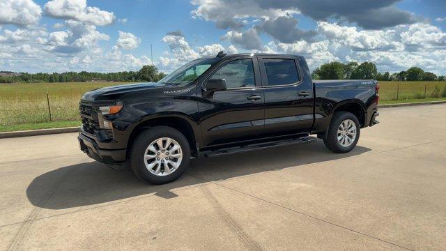 new 2025 Chevrolet Silverado 1500 car, priced at $42,995