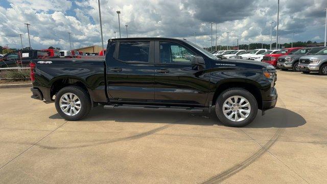 new 2025 Chevrolet Silverado 1500 car, priced at $42,995