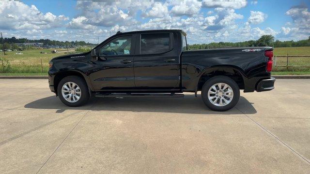 new 2025 Chevrolet Silverado 1500 car, priced at $42,995