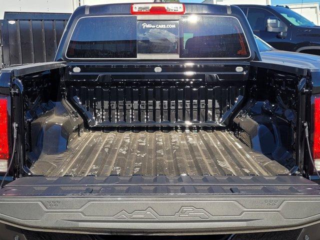 new 2024 Chevrolet Colorado car, priced at $41,173