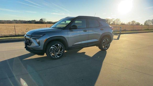 new 2025 Chevrolet TrailBlazer car, priced at $29,823