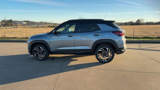 new 2025 Chevrolet TrailBlazer car, priced at $29,823