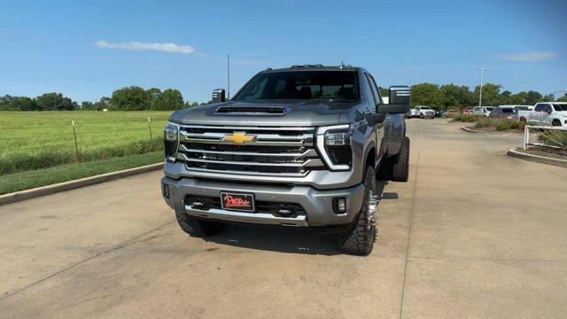 new 2024 Chevrolet Silverado 3500 car, priced at $104,995