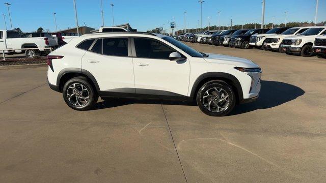 used 2025 Chevrolet Trax car, priced at $25,995