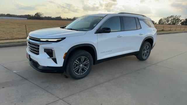 new 2026 Chevrolet Traverse car, priced at $42,695