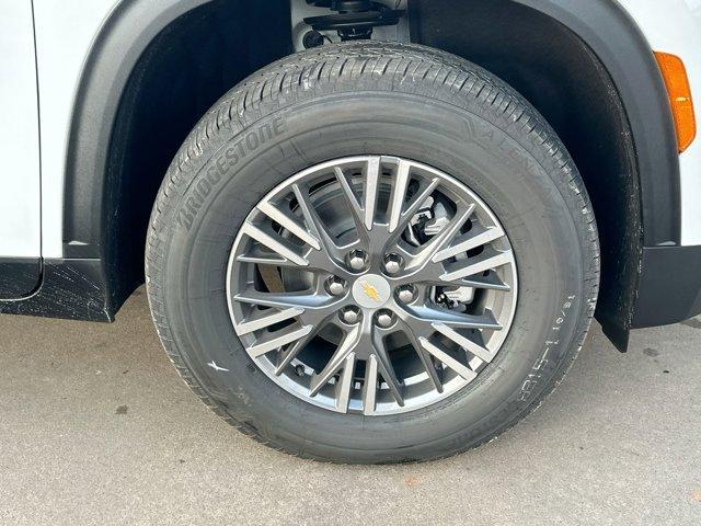 new 2026 Chevrolet Traverse car, priced at $42,695