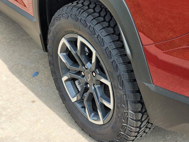 new 2026 Chevrolet Equinox car, priced at $36,890