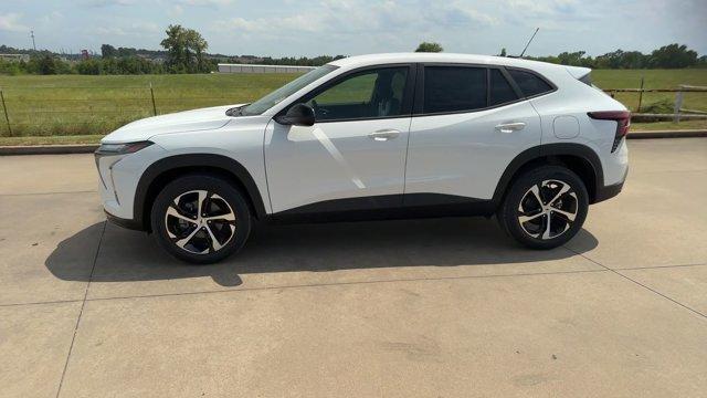 new 2025 Chevrolet Trax car, priced at $24,290