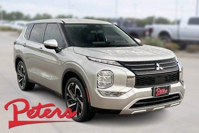 used 2022 Mitsubishi Outlander car, priced at $24,995