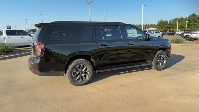 new 2024 Chevrolet Suburban car, priced at $75,690