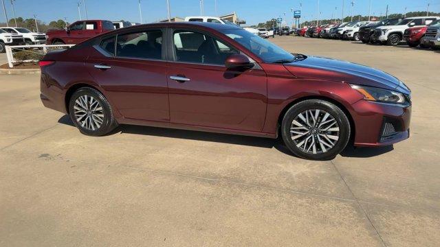 used 2023 Nissan Altima car, priced at $25,082