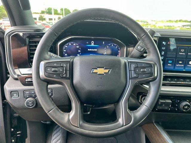 new 2025 Chevrolet Silverado 3500 car, priced at $105,995
