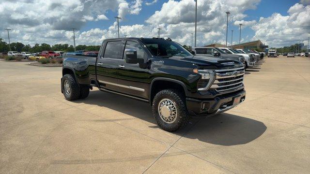 new 2025 Chevrolet Silverado 3500 car, priced at $105,995