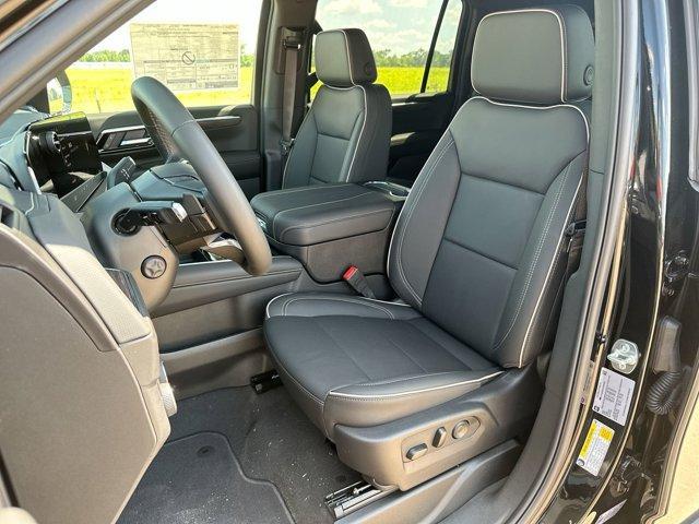 new 2025 Chevrolet Suburban car, priced at $77,219