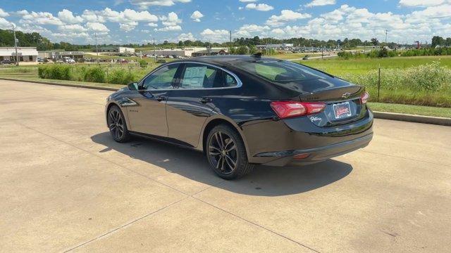 new 2025 Chevrolet Malibu car, priced at $32,647