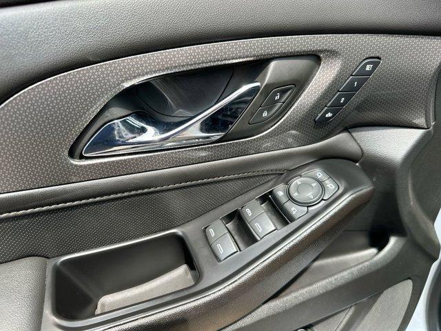 used 2023 Chevrolet Traverse car, priced at $40,995