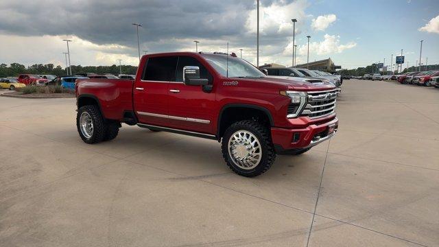 new 2025 Chevrolet Silverado 3500 car, priced at $110,995