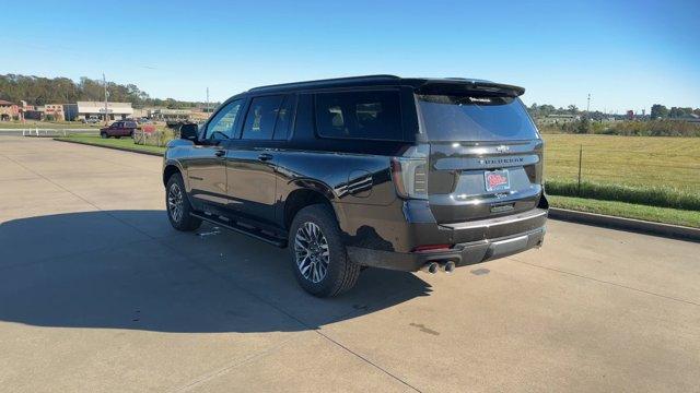 new 2025 Chevrolet Suburban car, priced at $77,625