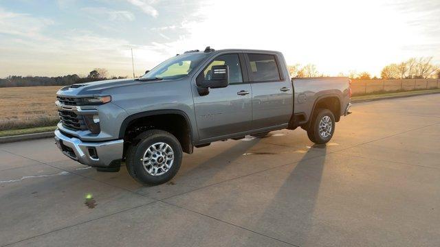 new 2025 Chevrolet Silverado 2500 car, priced at $66,076