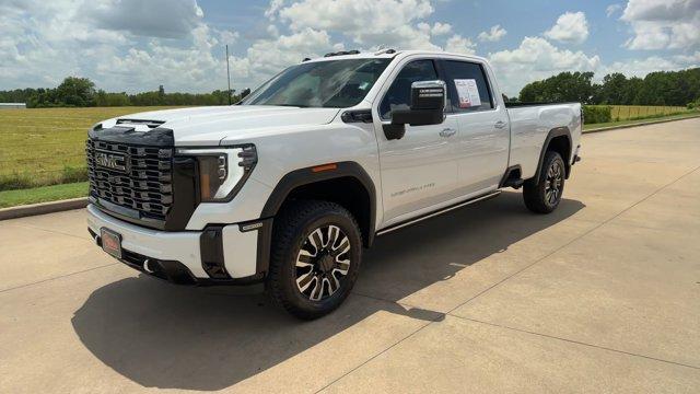used 2025 GMC Sierra 2500 car, priced at $89,995