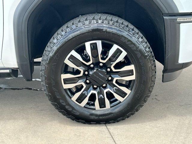 used 2025 GMC Sierra 2500 car, priced at $89,995