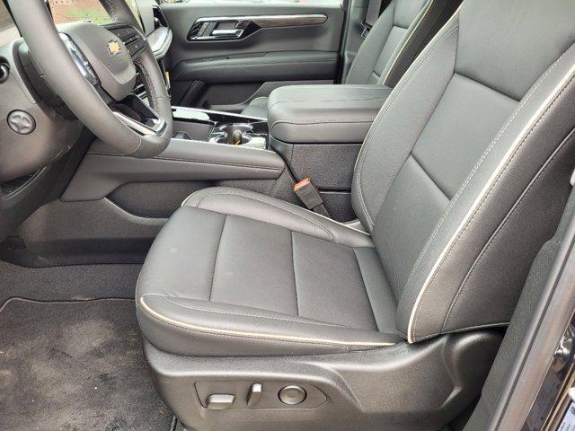 new 2025 Chevrolet Suburban car, priced at $83,027