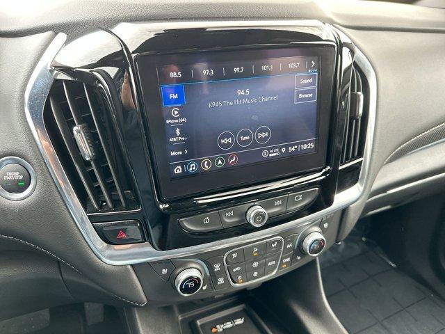 used 2023 Chevrolet Traverse car, priced at $38,995