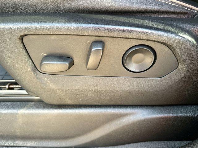 used 2021 GMC Yukon car, priced at $45,995