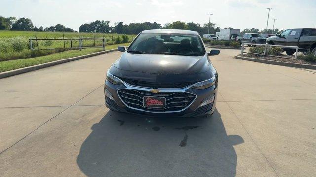 new 2025 Chevrolet Malibu car, priced at $25,337