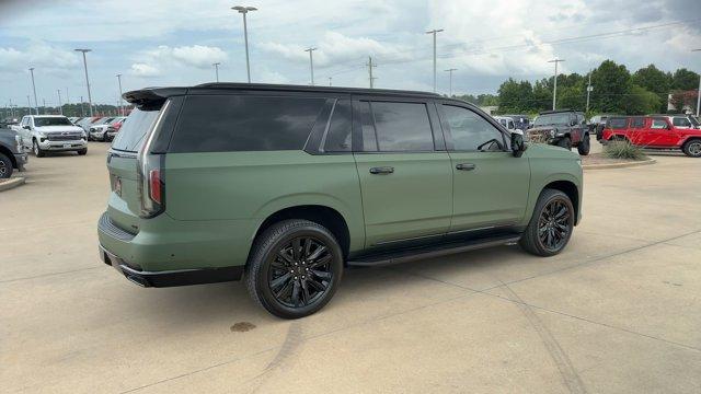 used 2022 Cadillac Escalade ESV car, priced at $67,995