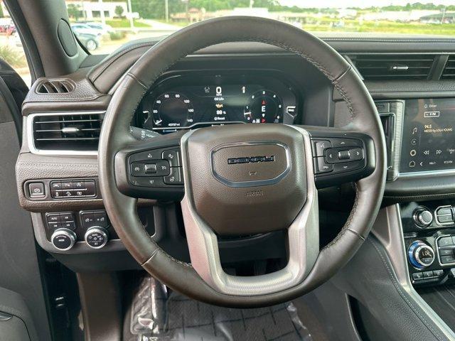 used 2023 GMC Yukon car, priced at $65,995