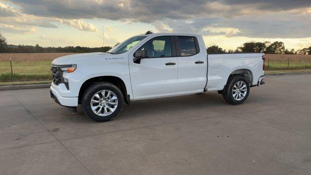 new 2025 Chevrolet Silverado 1500 car, priced at $40,918