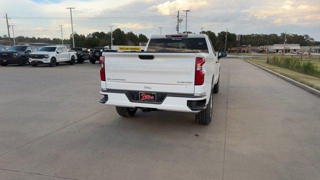 new 2025 Chevrolet Silverado 1500 car, priced at $40,918