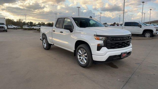 new 2025 Chevrolet Silverado 1500 car, priced at $40,918