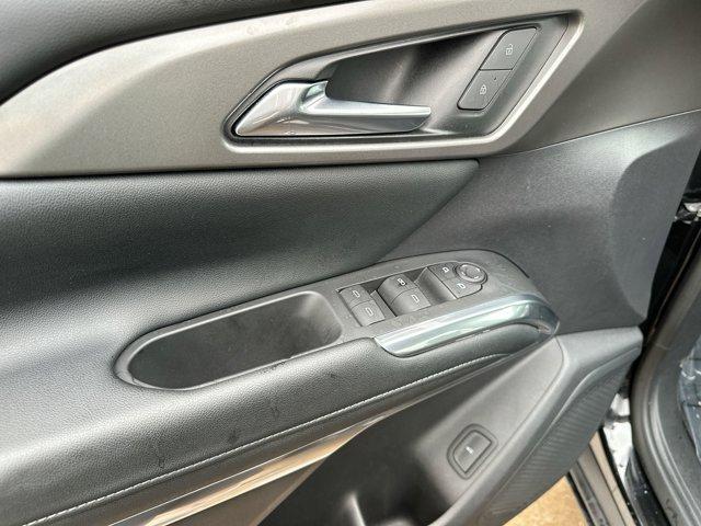 used 2024 Chevrolet Traverse car, priced at $42,995