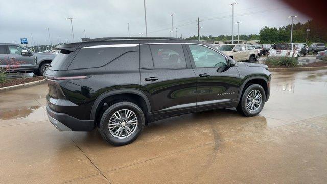 used 2024 Chevrolet Traverse car, priced at $42,995