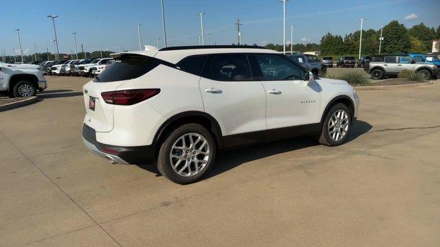 new 2025 Chevrolet Blazer car, priced at $40,637