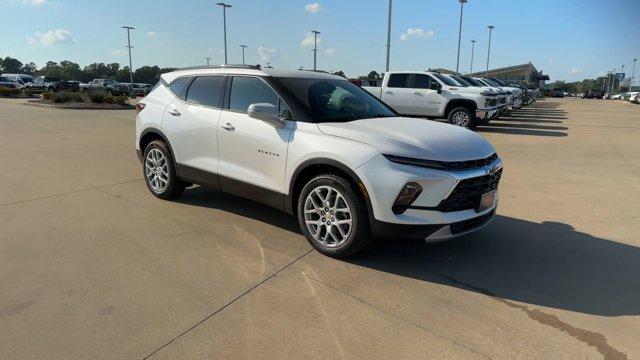 new 2025 Chevrolet Blazer car, priced at $40,637