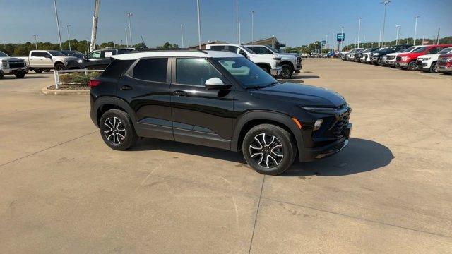 new 2025 Chevrolet TrailBlazer car, priced at $30,309