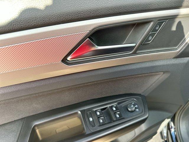 used 2020 Volkswagen Atlas Cross Sport car, priced at $22,400