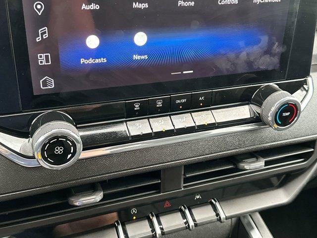 new 2025 Chevrolet Colorado car, priced at $29,995