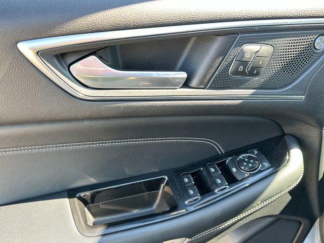 used 2019 Ford Edge car, priced at $17,995