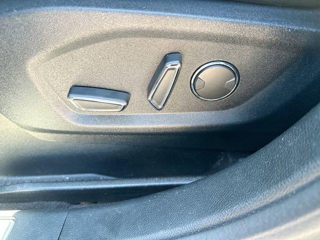 used 2019 Ford Edge car, priced at $17,995