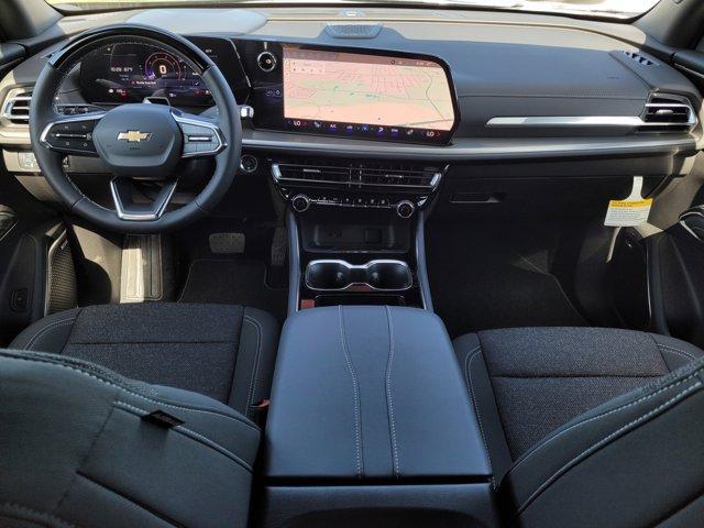 new 2025 Chevrolet Traverse car, priced at $46,630
