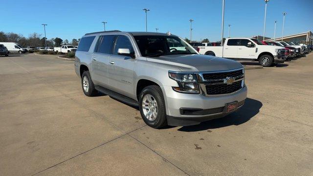 used 2020 Chevrolet Suburban car, priced at $25,995